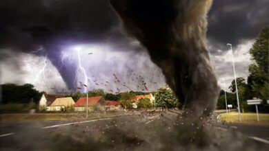Photo of Tornado na złomowisku: Błąd Hoyle’a